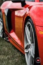Audi R8 V10 on Vossen Wheels (HC-2) 2017 года